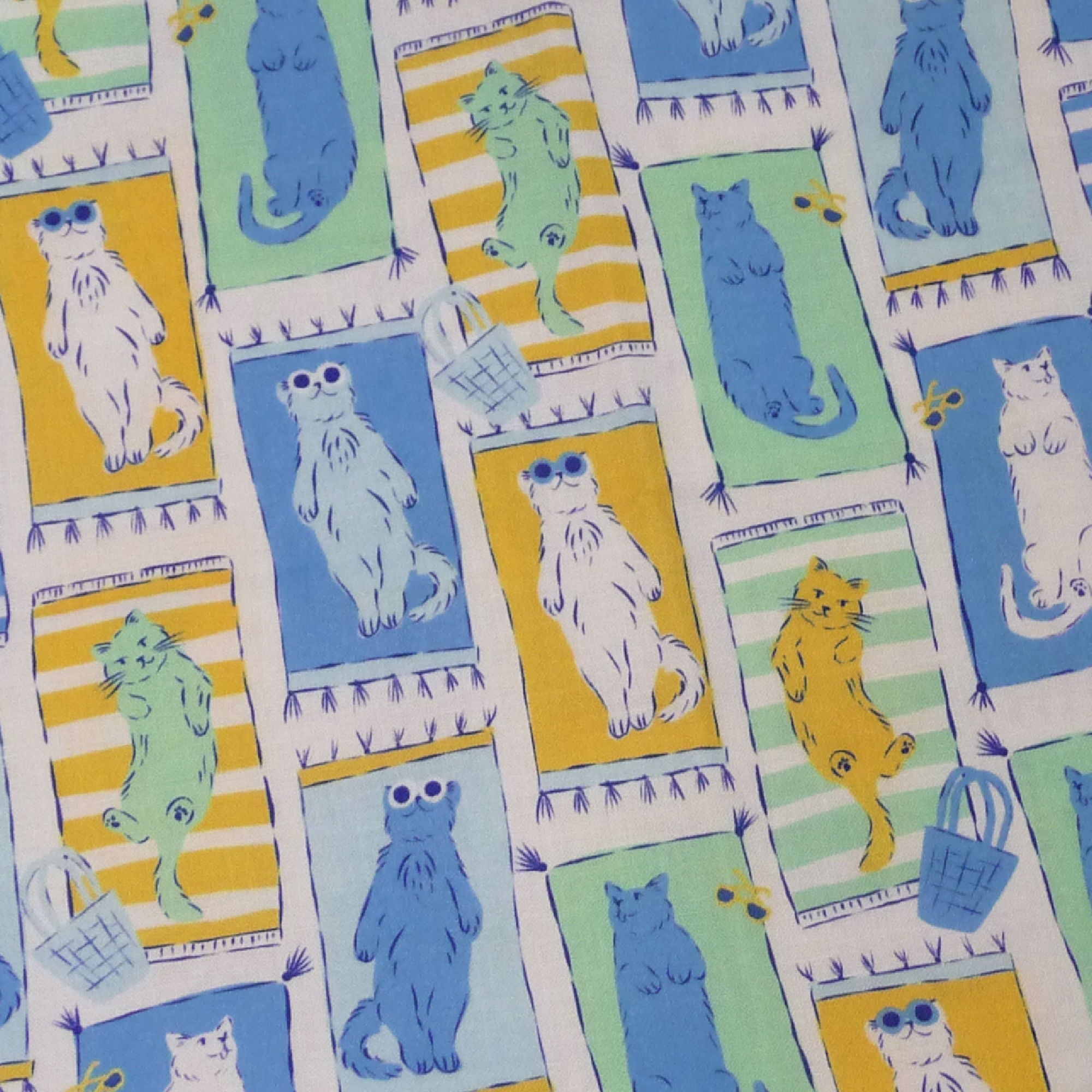 Poolside Purrfection 7-Piece Fat Quarter Bundle - Cloud 9 Fabrics