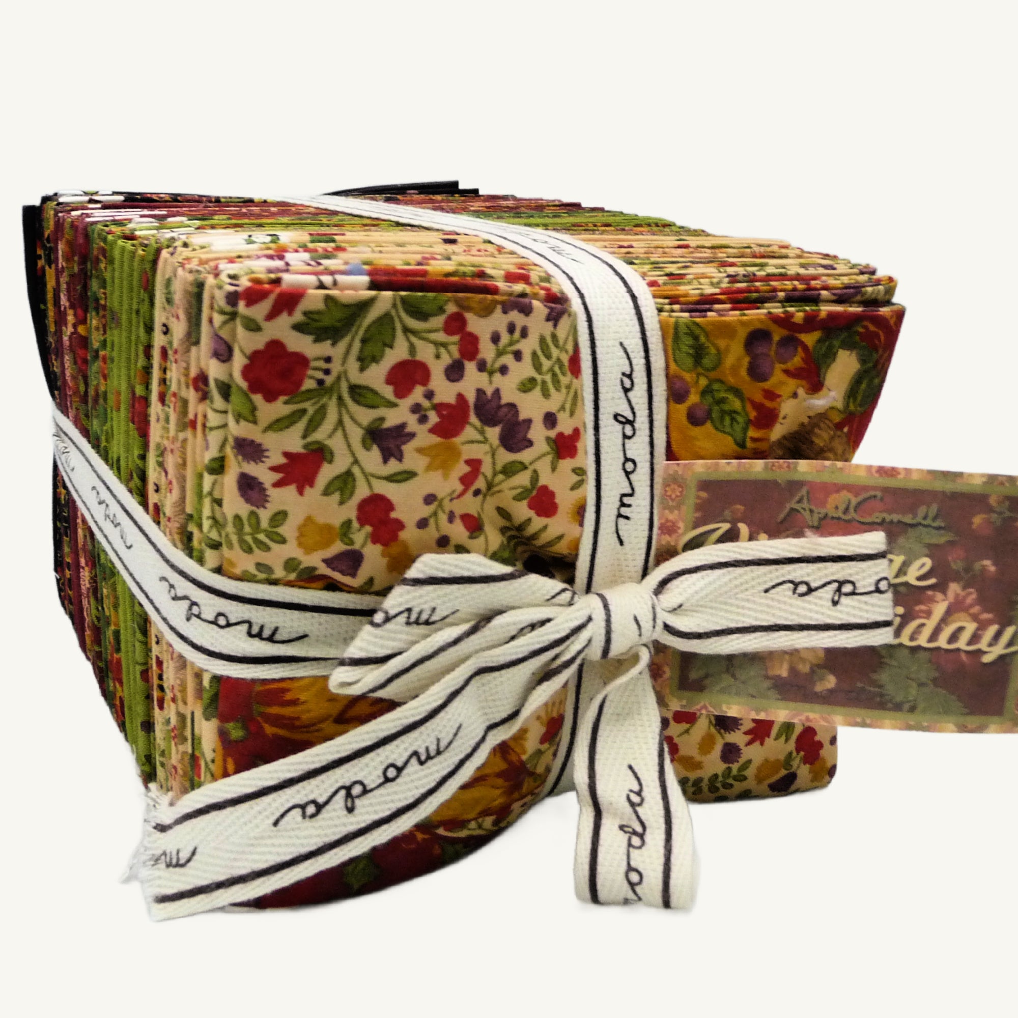 Vintage Holiday Fat Quarter Bundle by April Cornell – Moda Fabrics (40 Fabrics)